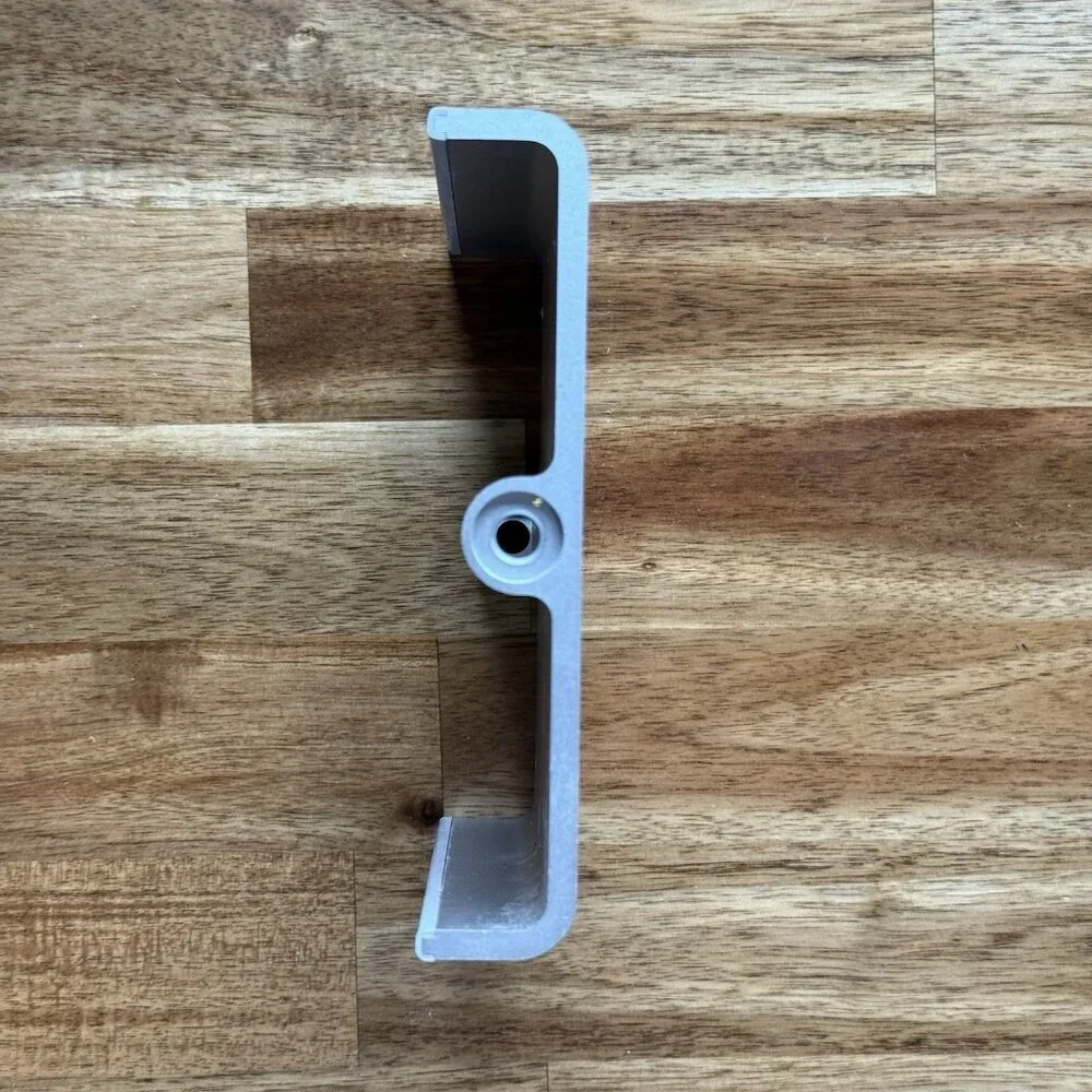 Apple VESA Mount Adapter A1313 MD179ZM/A Silver Thunderbolt Display Cinema READ!